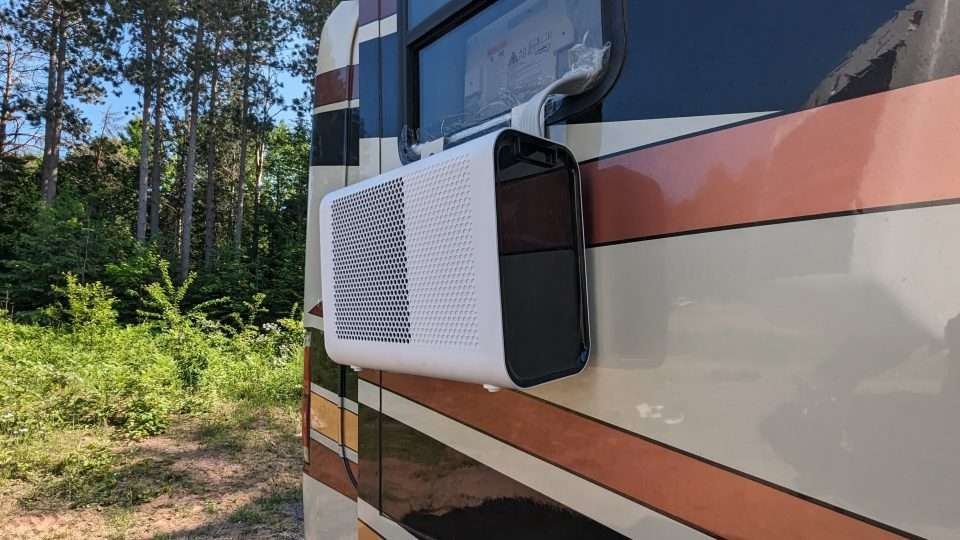 RV Air Conditioner